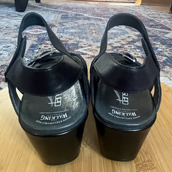 Dansko Black Leather Sandal Walking Co, Women's Sz EU 39 - Picture 3 of 8